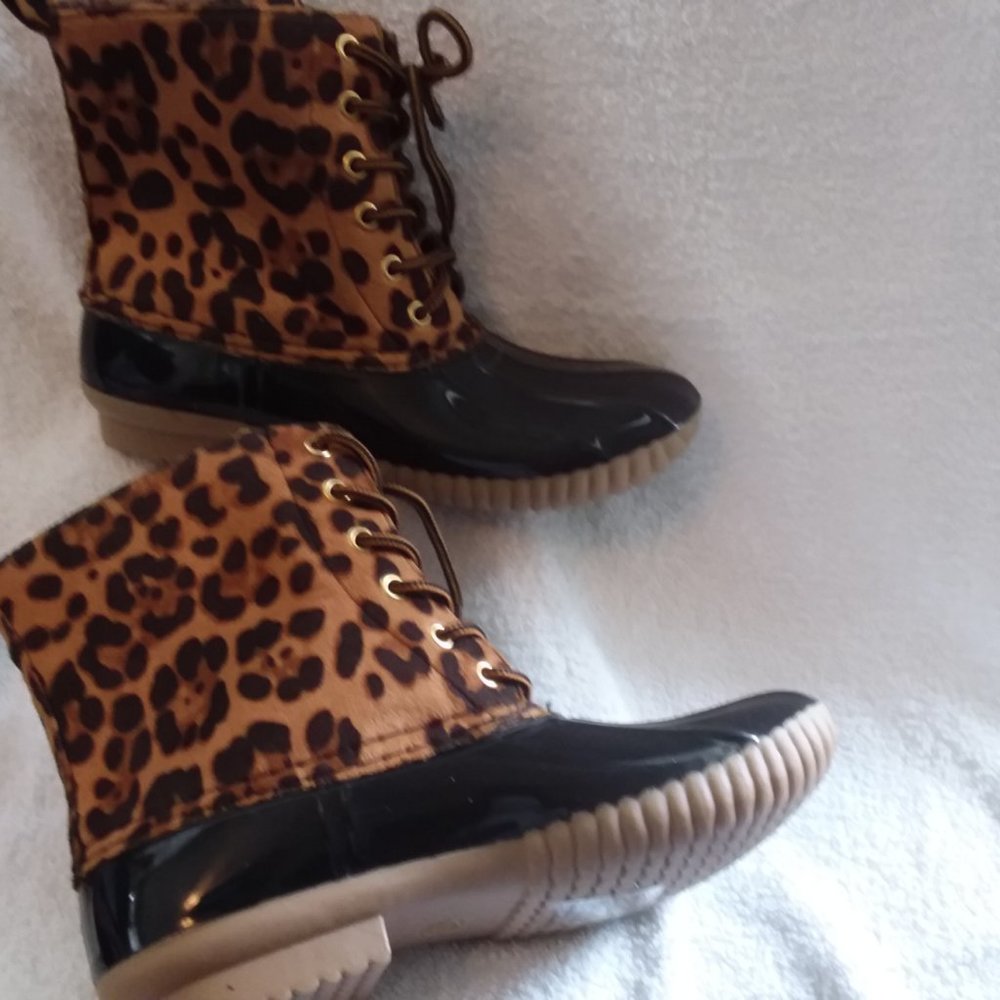 Yoki Rain Boot Leopard Print 6.5 - image 7